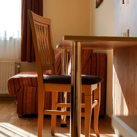 Fruehstueckspension Christinenhof Oda ve Kahvaltı
